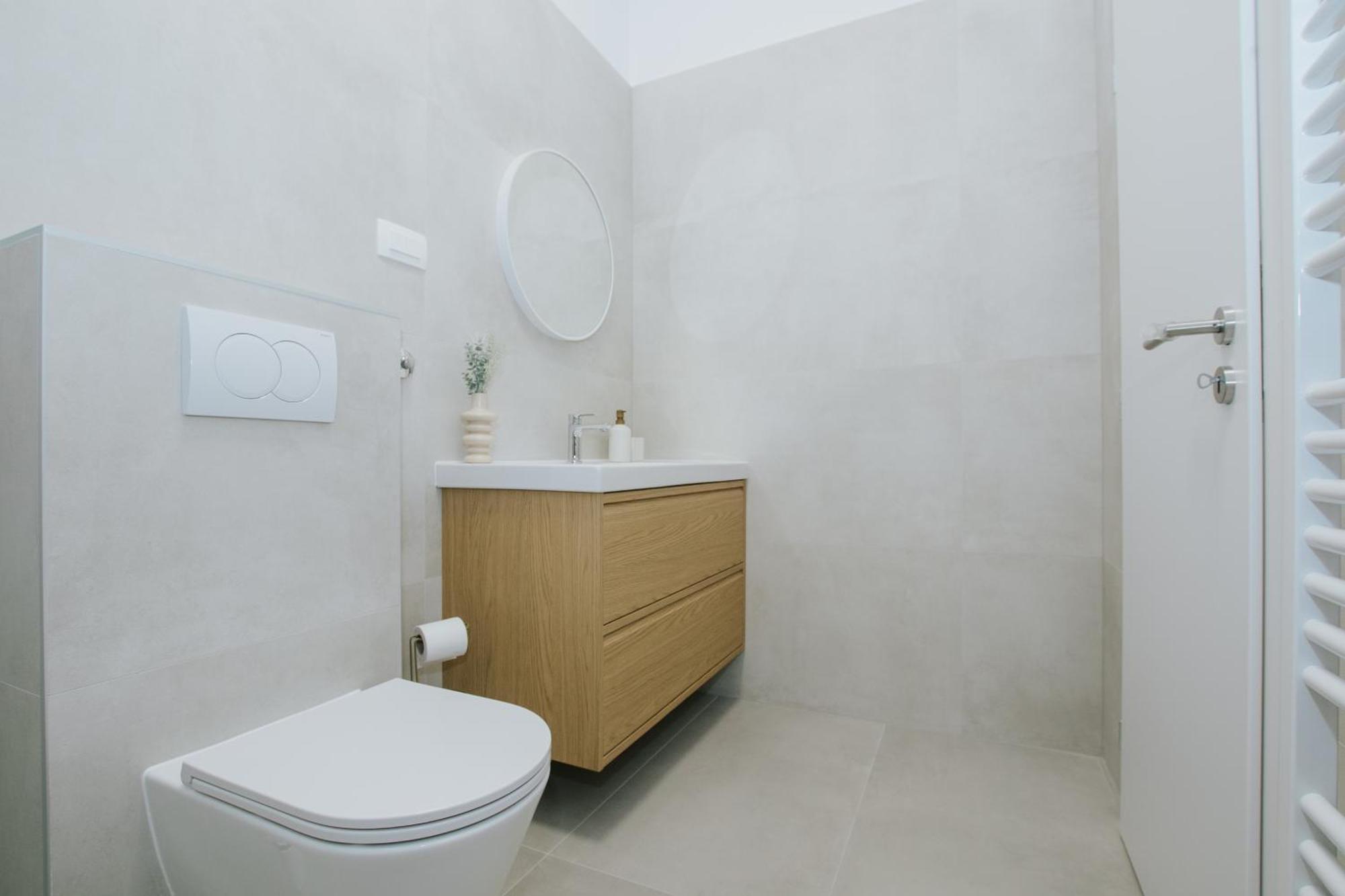 Apartmani Vrlika Trogir Exterior photo
